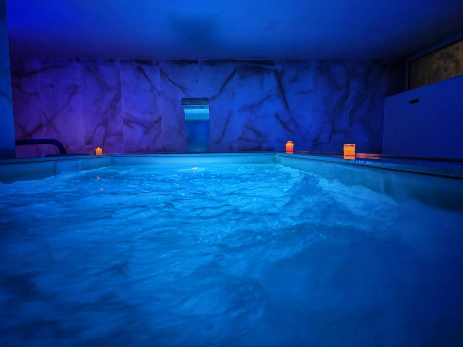 Mya Luxury Rooms And Wellness Melendugno Exteriör bild
